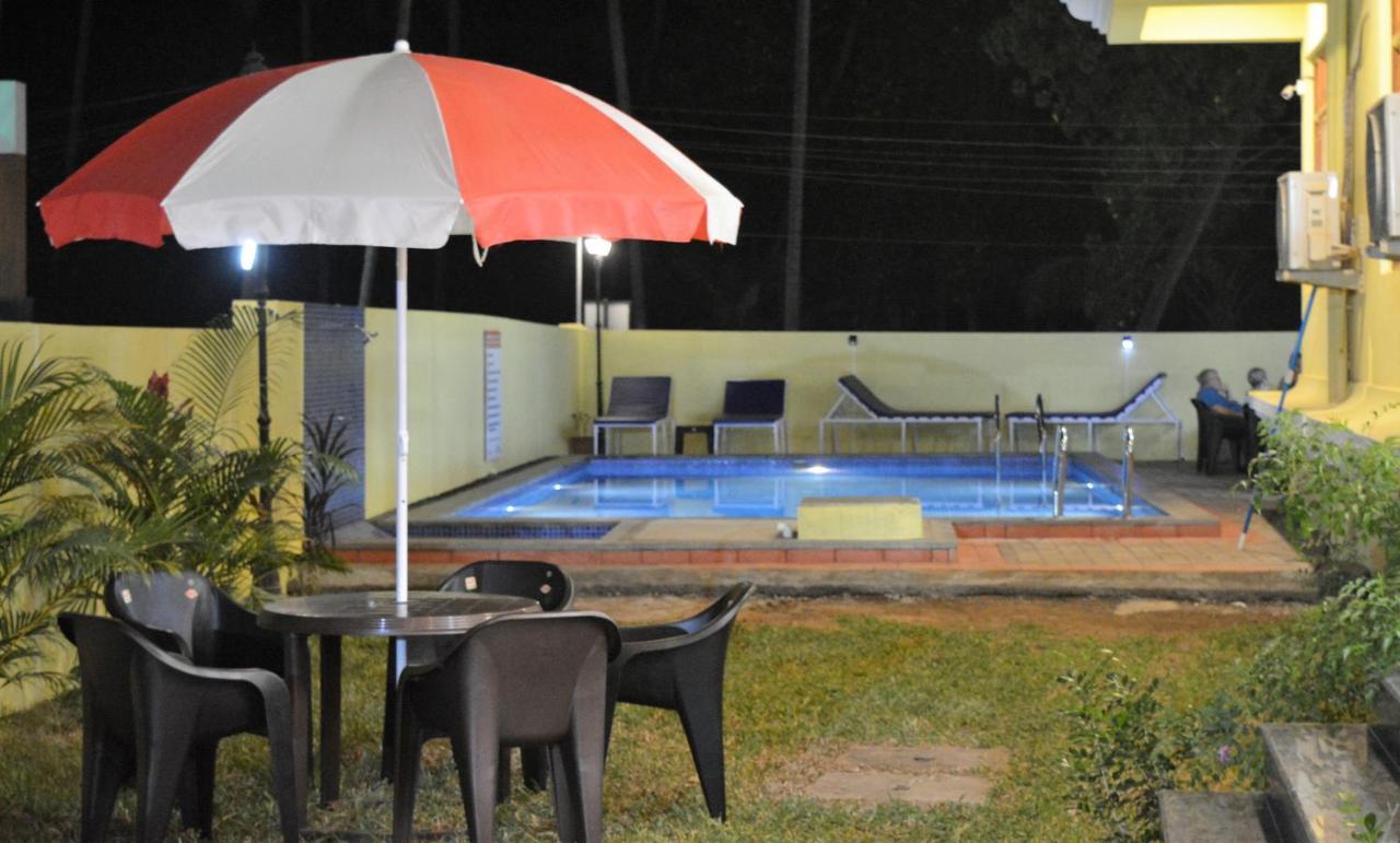 Sonikas Holiday Homes  Candolim Zewnętrze zdjęcie